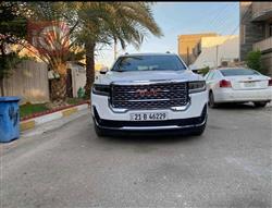 GMC Acadia
